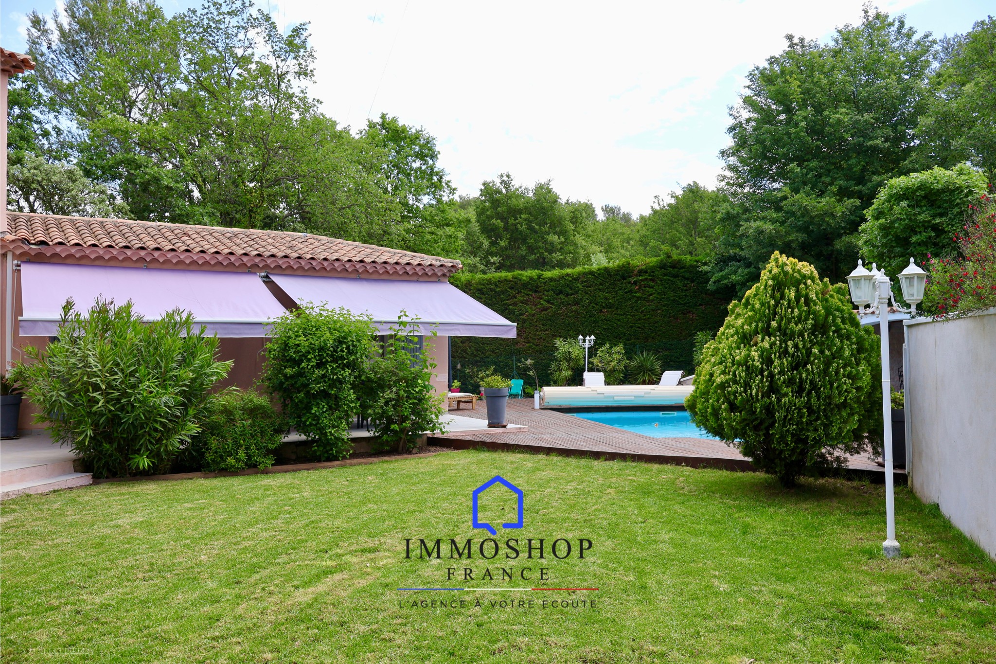 VILLA T4 AVEC DÉPENDANCES - SIMIANE-COLLONGUE 13109 — photo 2