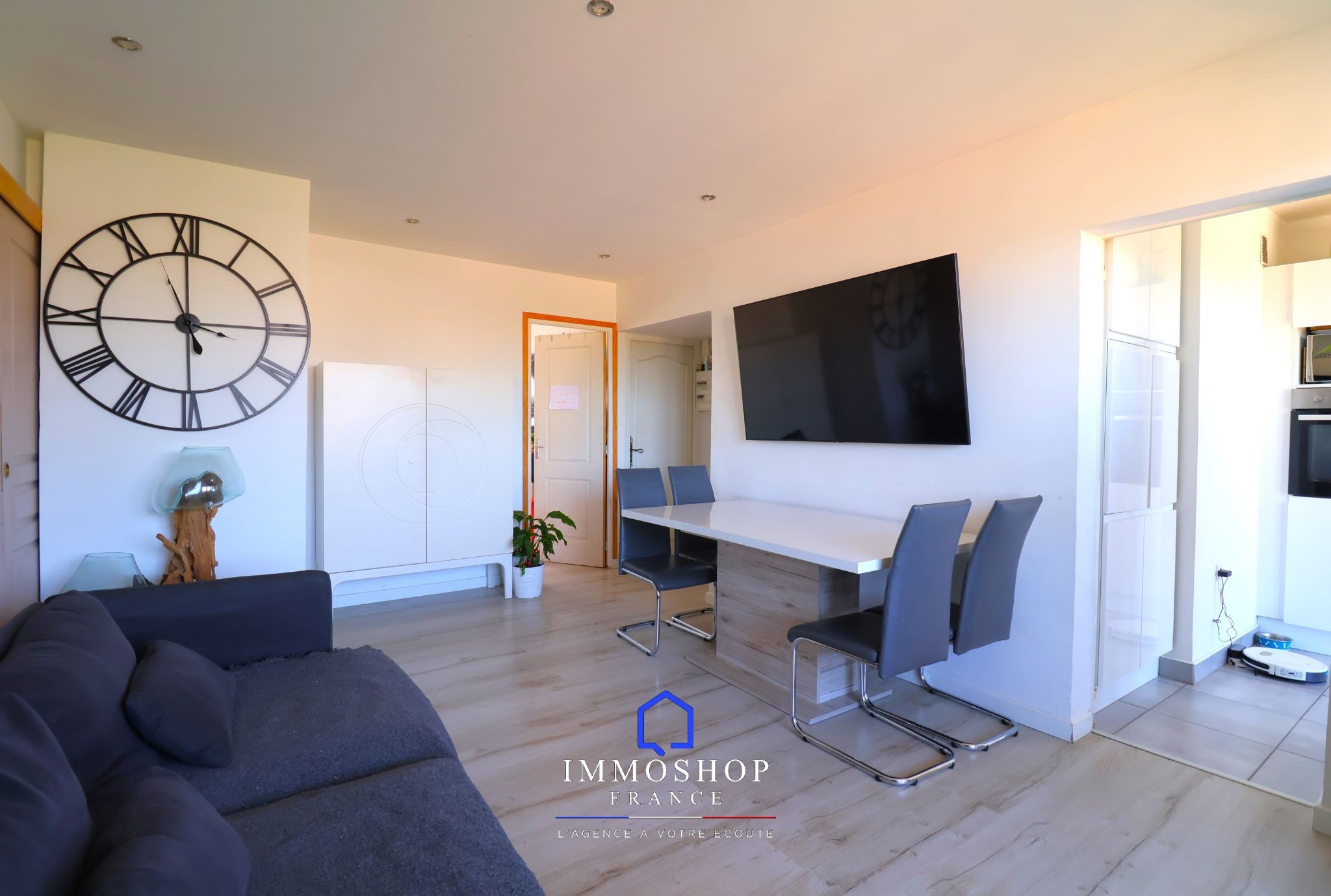 Appartement T5 78m2 13013 — photo 8