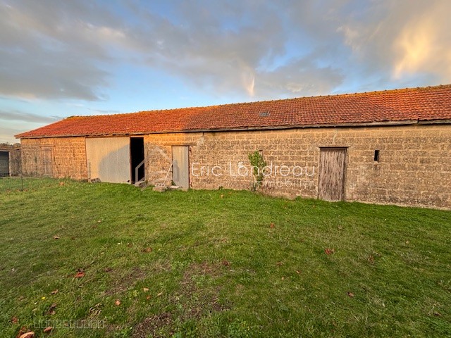 Grange à rénover 160 m2 avec 1 700 m2 de terrain — photo 2