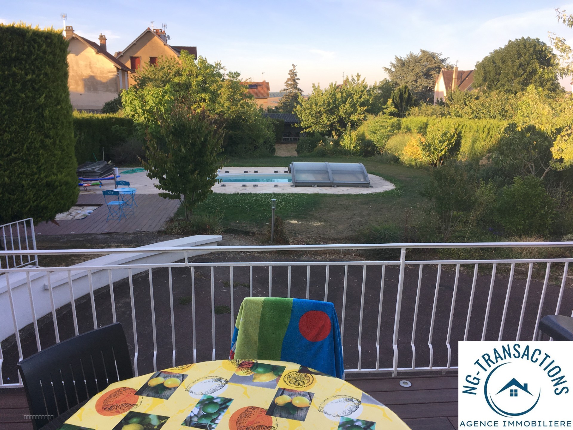 AUXERRE  MAISON AVEC PISCINE PROCHE DU CENTRE VILLE — photo 2