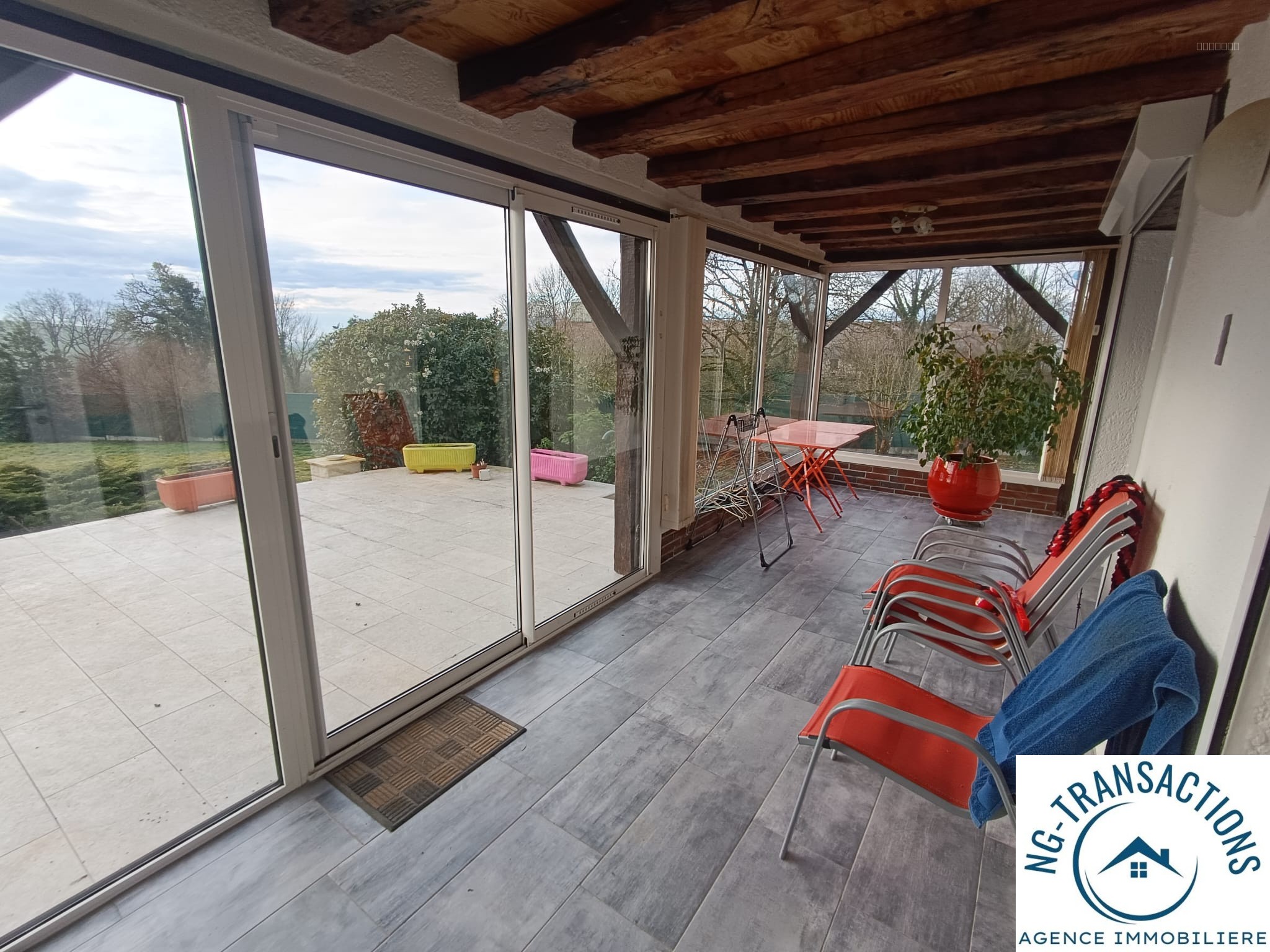 Grande maison dans les Hauts de Forterre — photo 3