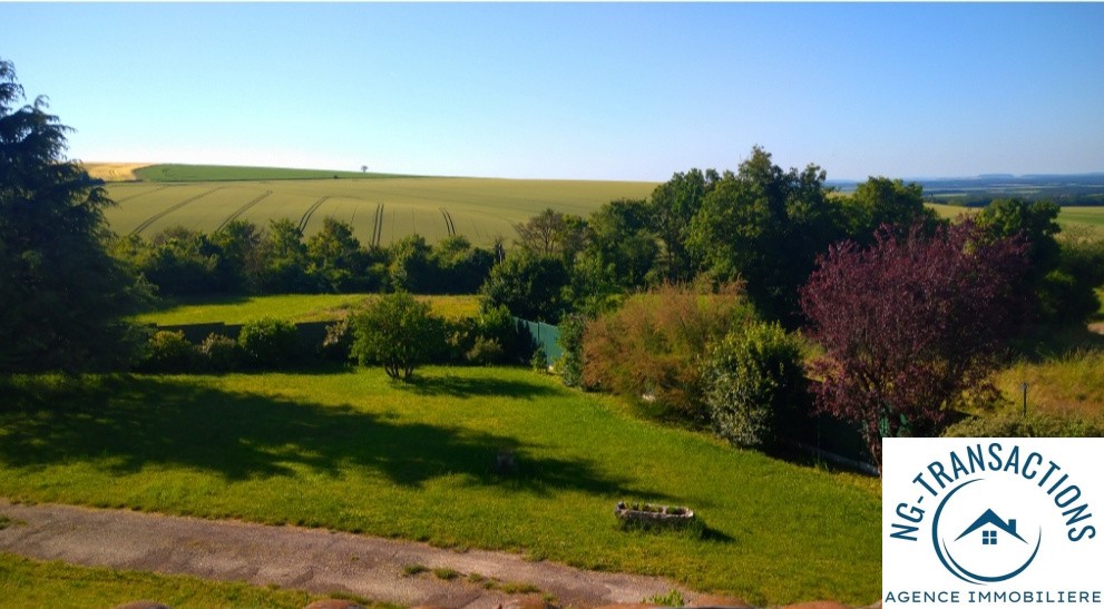 Grande maison dans les Hauts de Forterre — photo 18