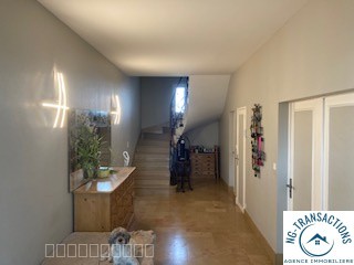 AUXERRE  MAISON AVEC PISCINE PROCHE DU CENTRE VILLE — photo 8
