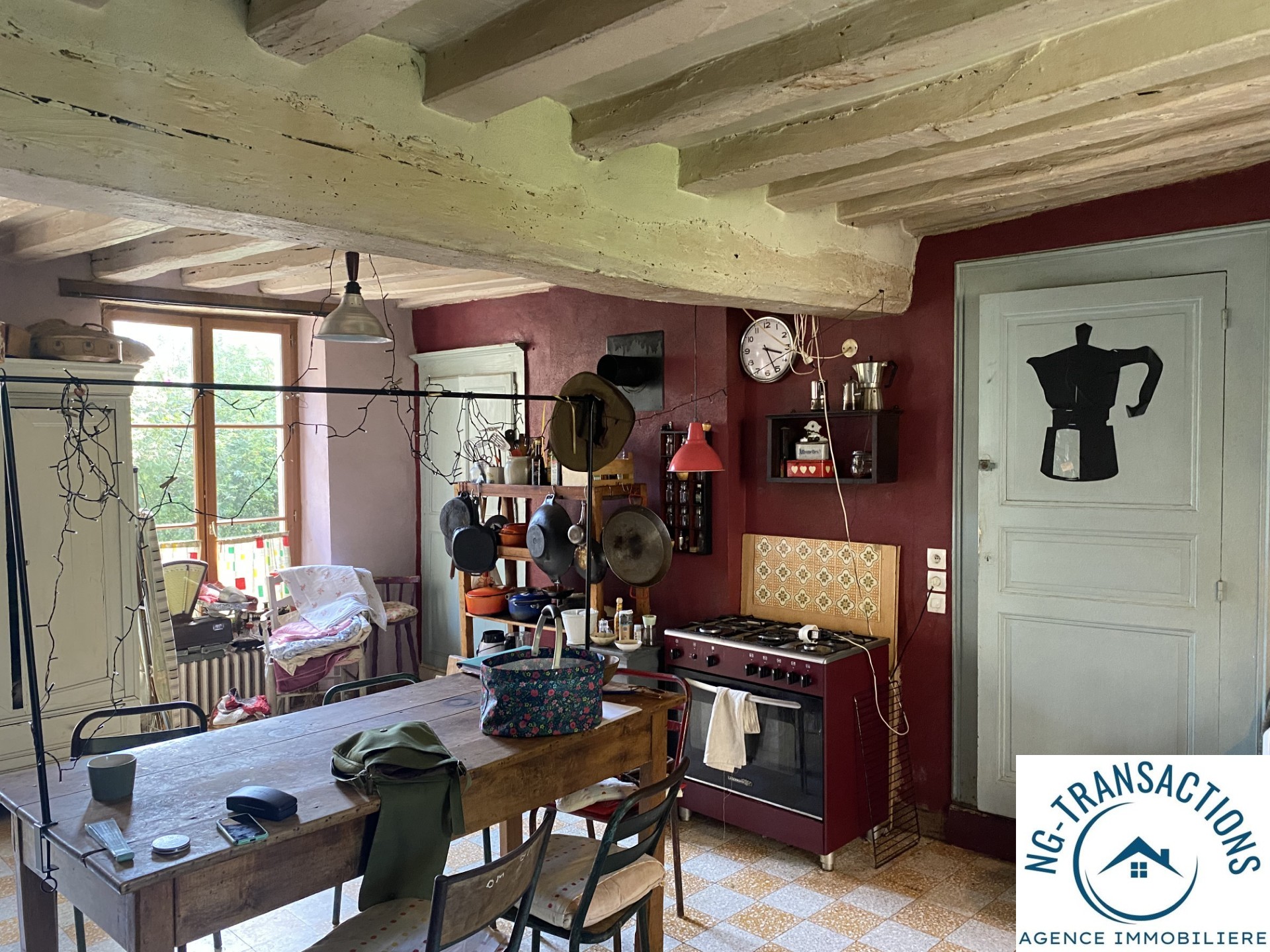 Maison de caractère au cœur du village — photo 3