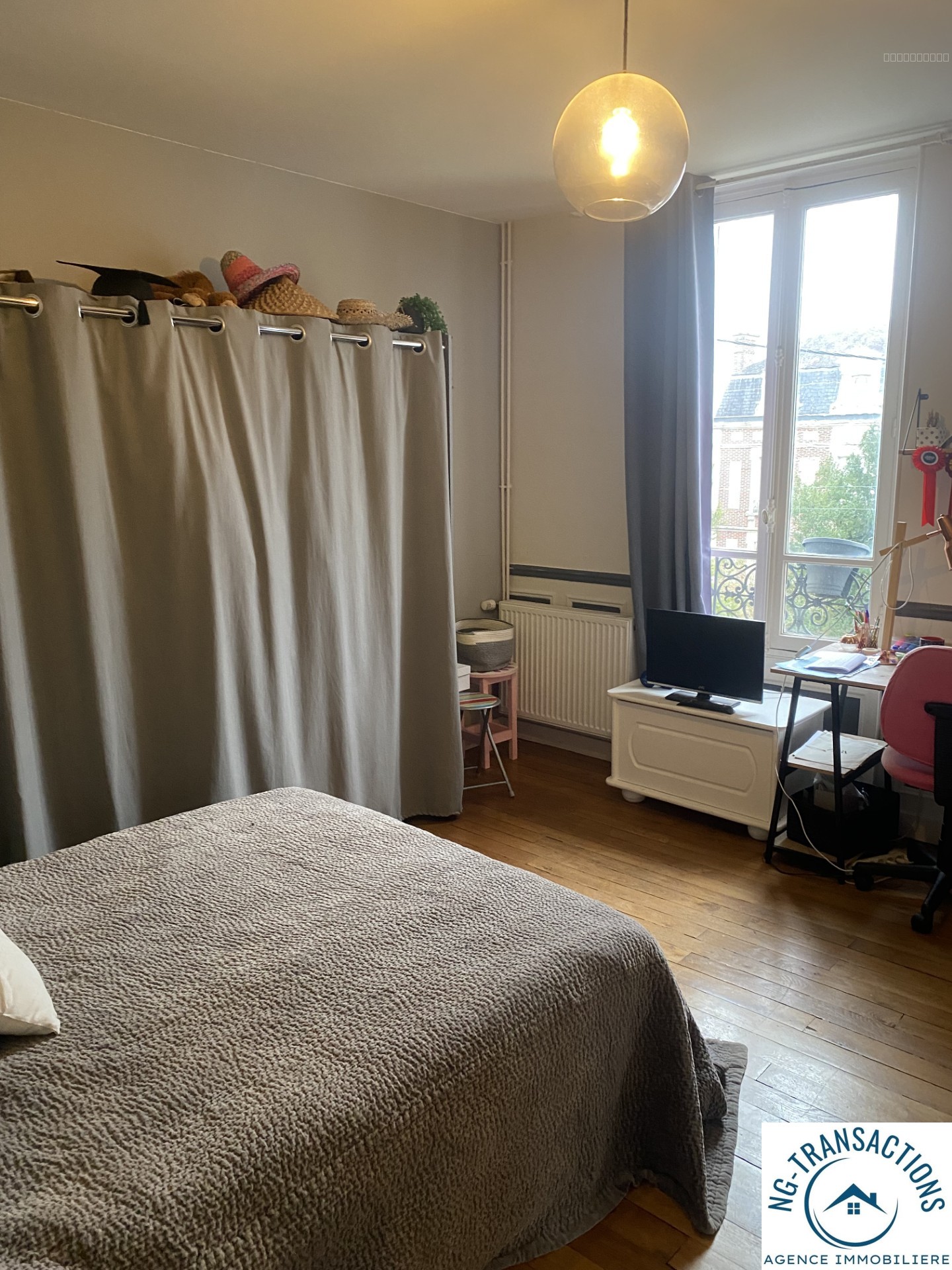 PROPRIETE AU CHARME AUTHENTIQUE PROCHE DU CENTRE VILLE. — photo 15