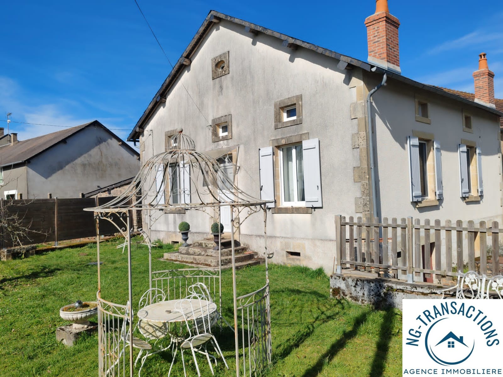 MAISON DE VILLAGE — photo 3