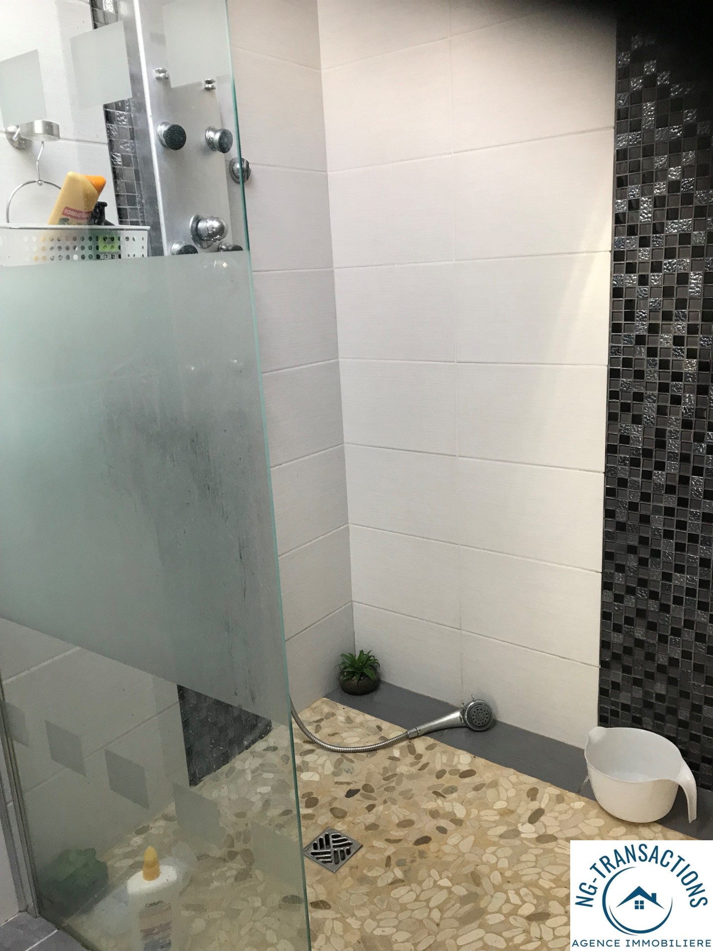 Une maison de village entièrement rénovée — photo 7