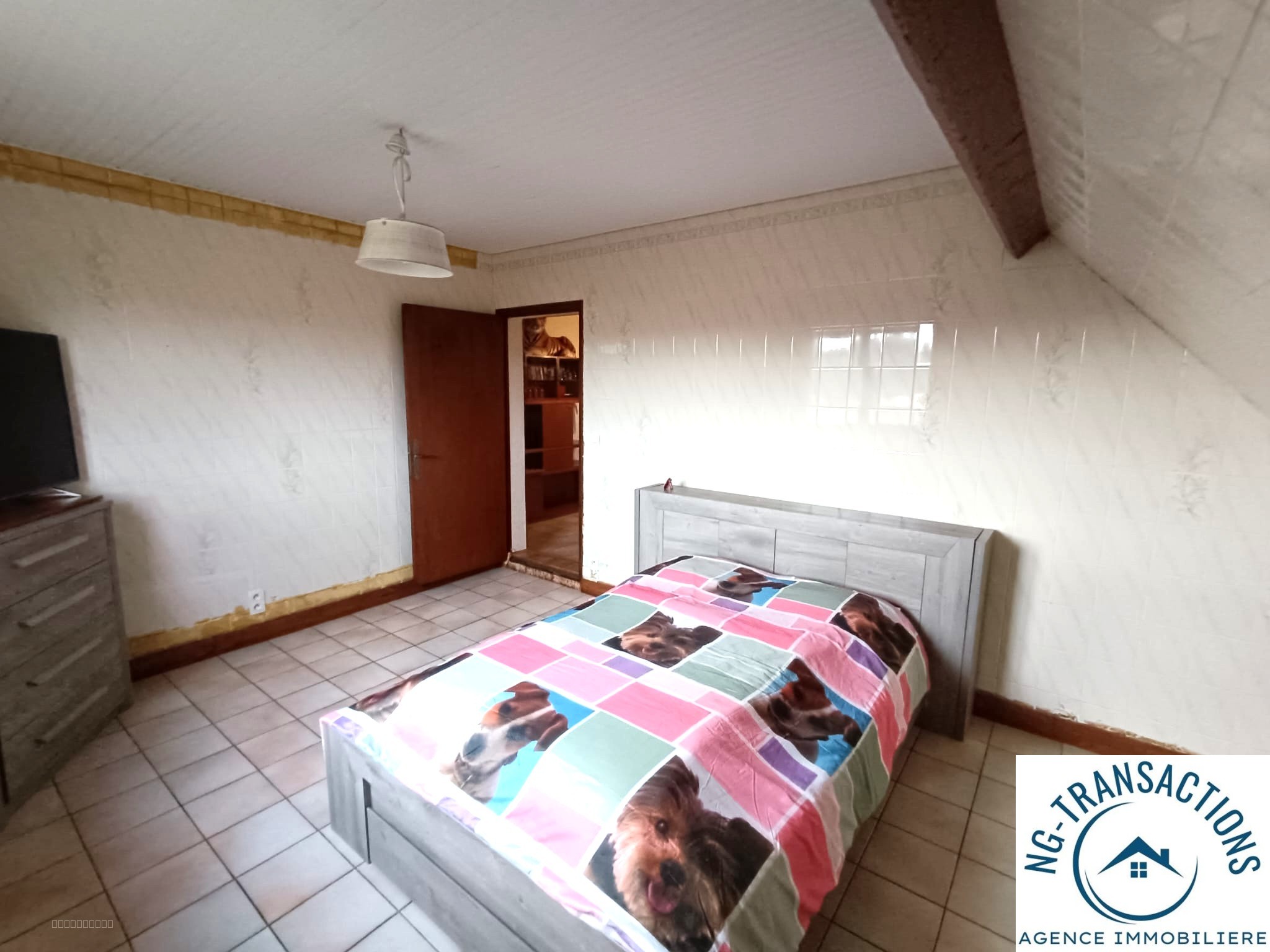 Grande maison dans les Hauts de Forterre — photo 14