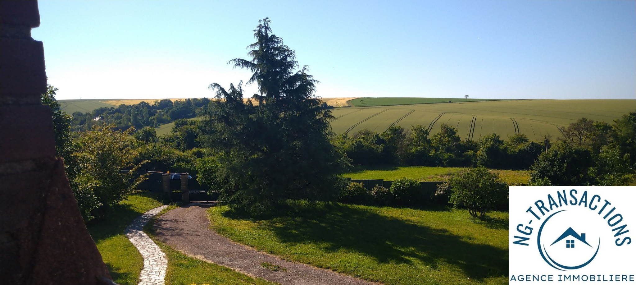 Grande maison dans les Hauts de Forterre — photo 19