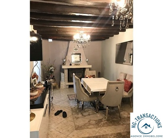 Une maison de village entièrement rénovée — photo 2