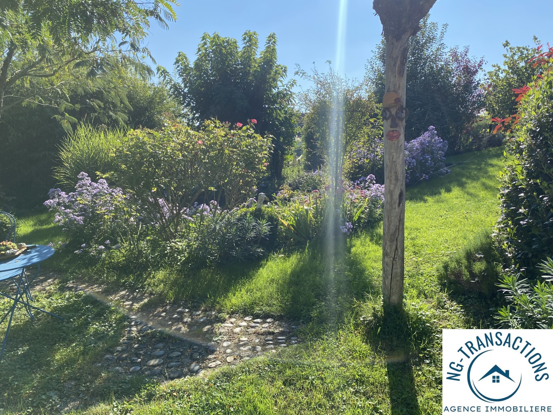 MAISON CONTEMPORAINE AVEC VUE SUR LA CAMPAGNE — photo 4