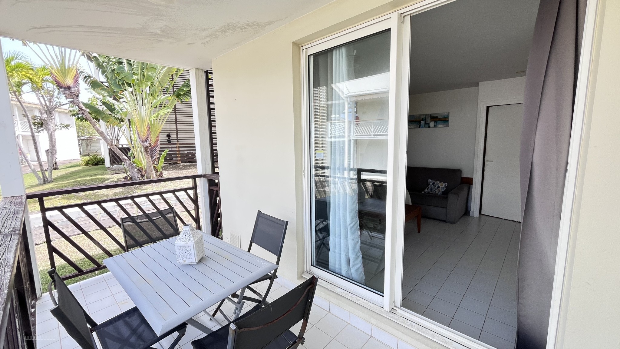 Bel appartement en bord de mer. — photo 10