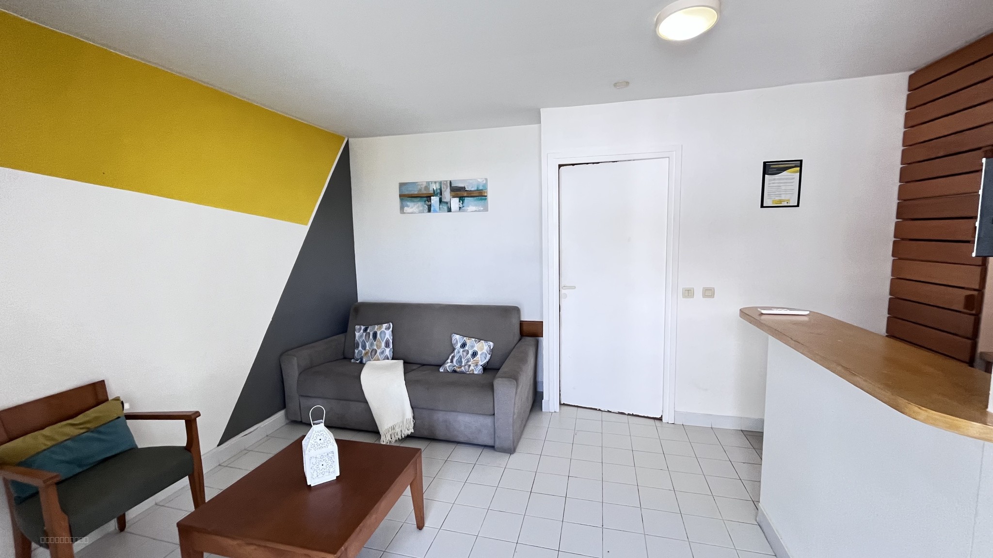 Bel appartement en bord de mer. — photo 8
