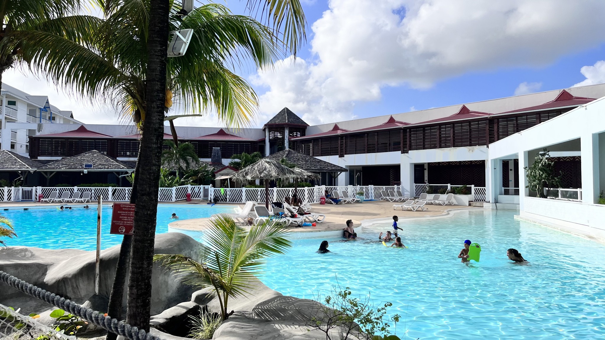 Vente exclusive   Deux appartements contigus avec accès plage privative tropicale — photo 10