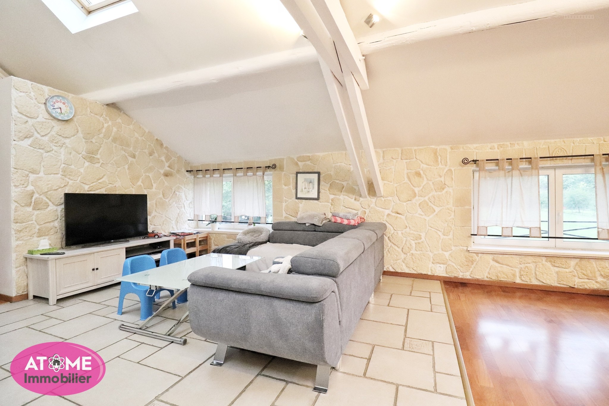 TRES BEL ET GRAND APPARTEMENT DUPLEX LORRY LES METZ — photo 1