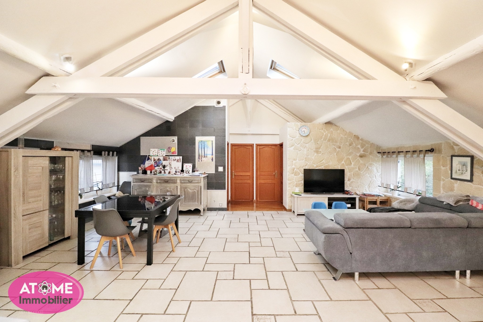 TRES BEL ET GRAND APPARTEMENT DUPLEX LORRY LES METZ — photo 4