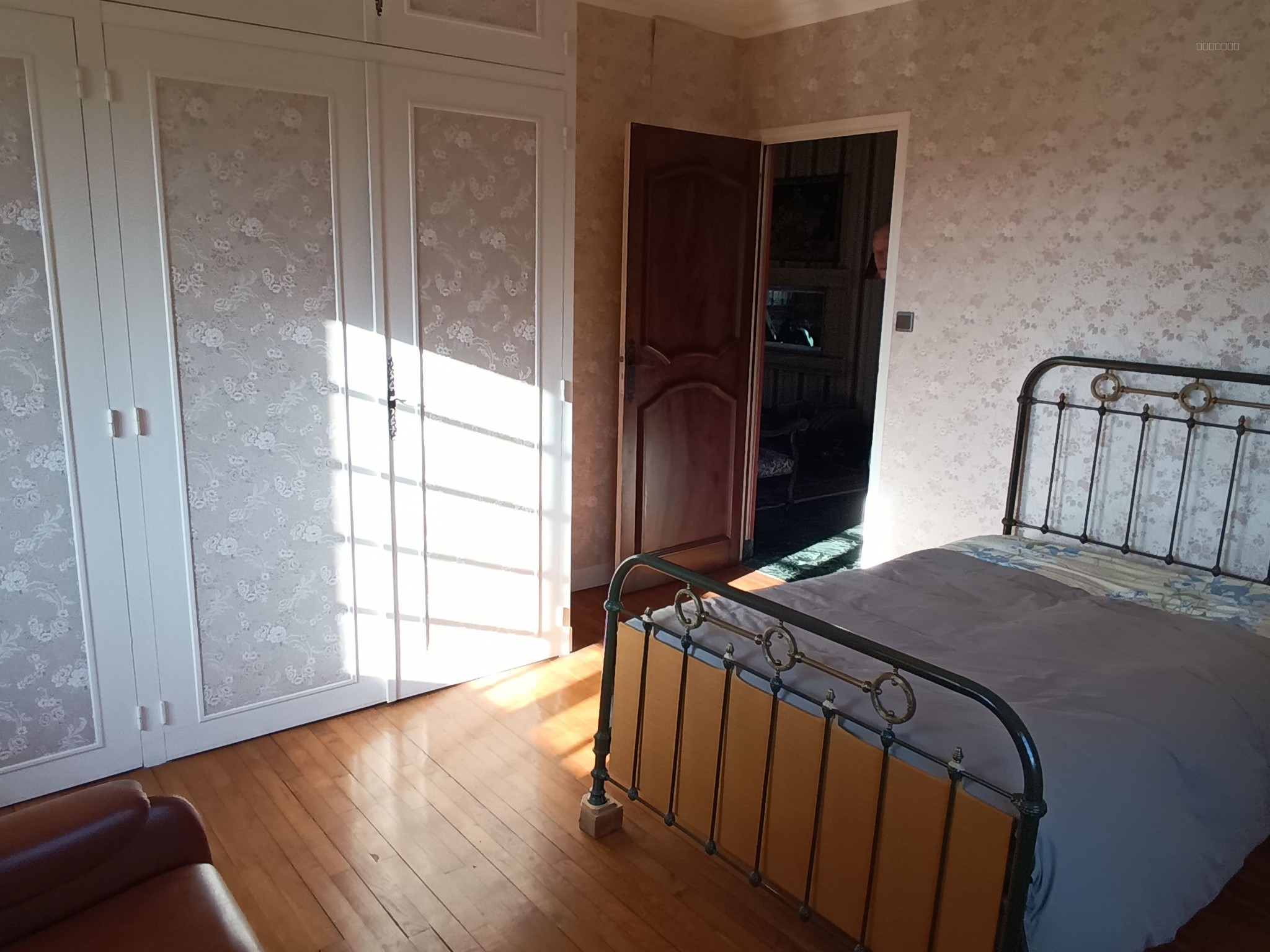 Maison traditionnelle 190 m2 avec grand terrain divisible de 8000 m2 — photo 5