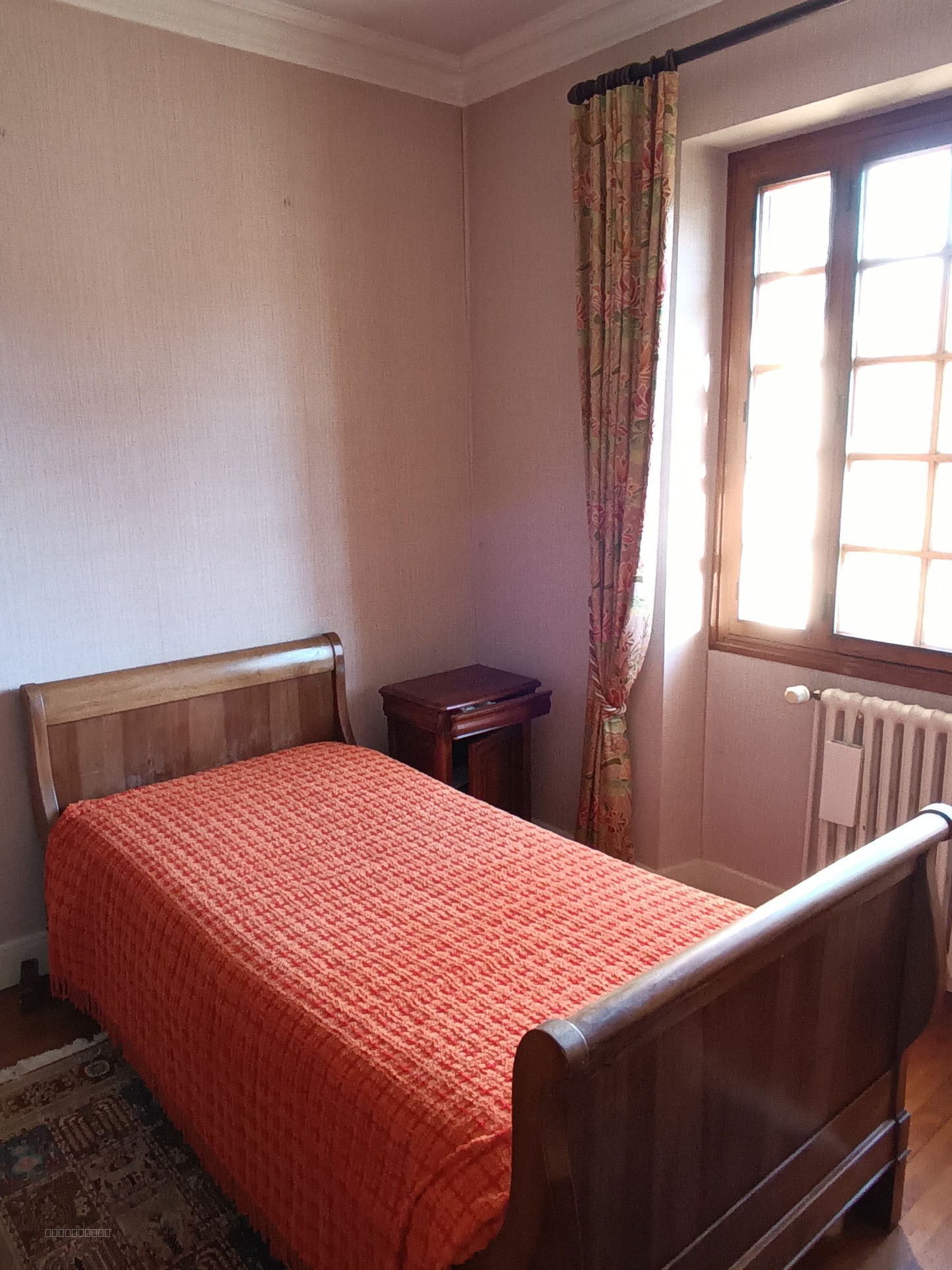 Maison traditionnelle 190 m2 avec grand terrain divisible de 8000 m2 — photo 4