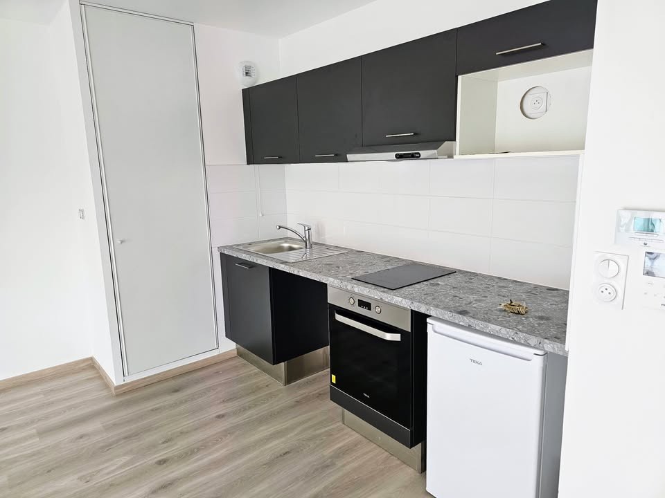 Appart. T2 + Parking neuf - Résidence calme et sécurisée — photo 4