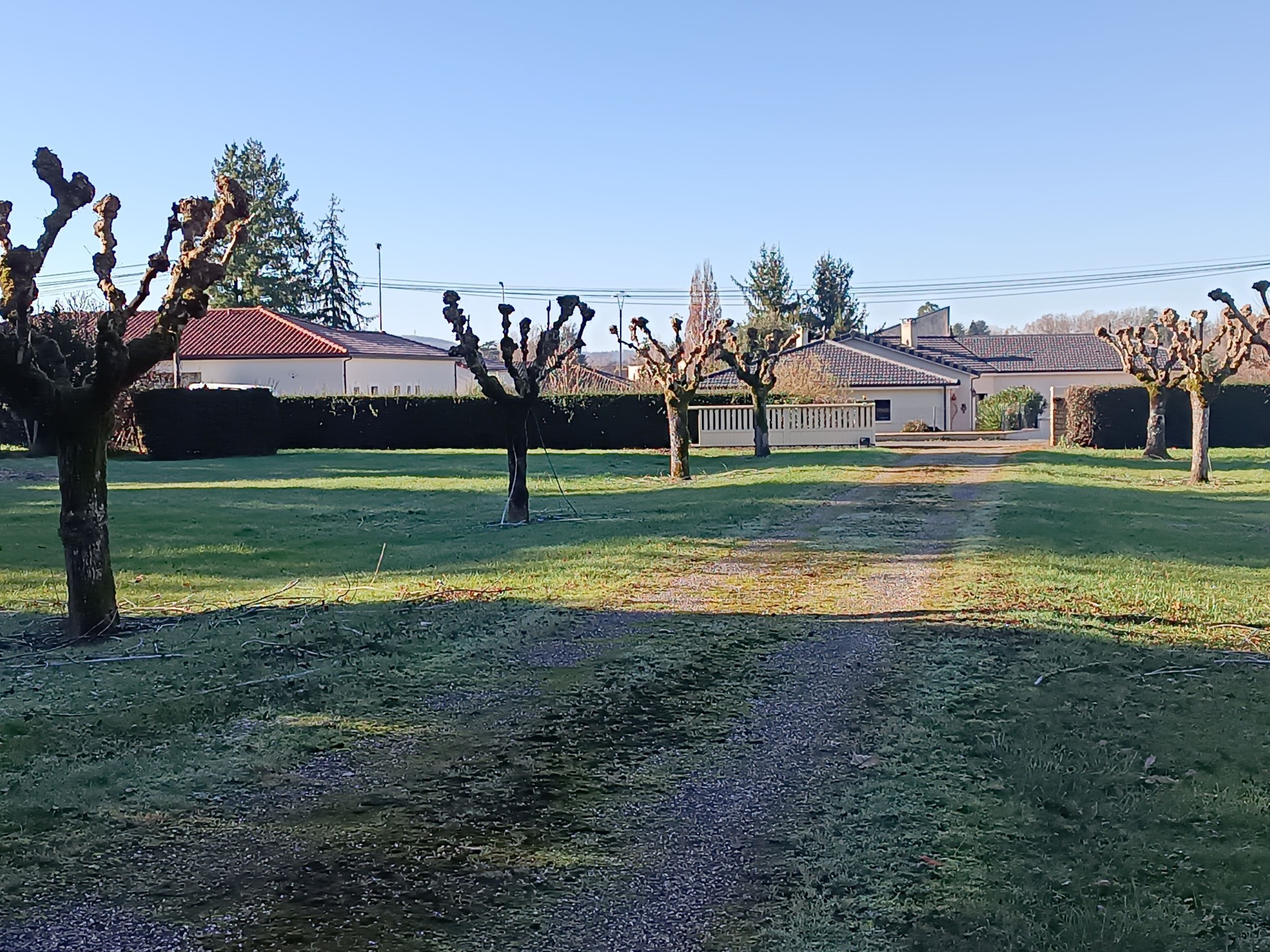 Maison traditionnelle 190 m2 avec grand terrain divisible de 8000 m2 — photo 12