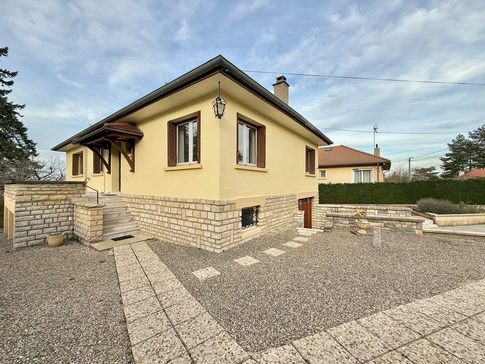 À SAISIR   GRANDE MAISON FAMILIALE À RÉNOVER   SECTEUR DIVIO — photo 3
