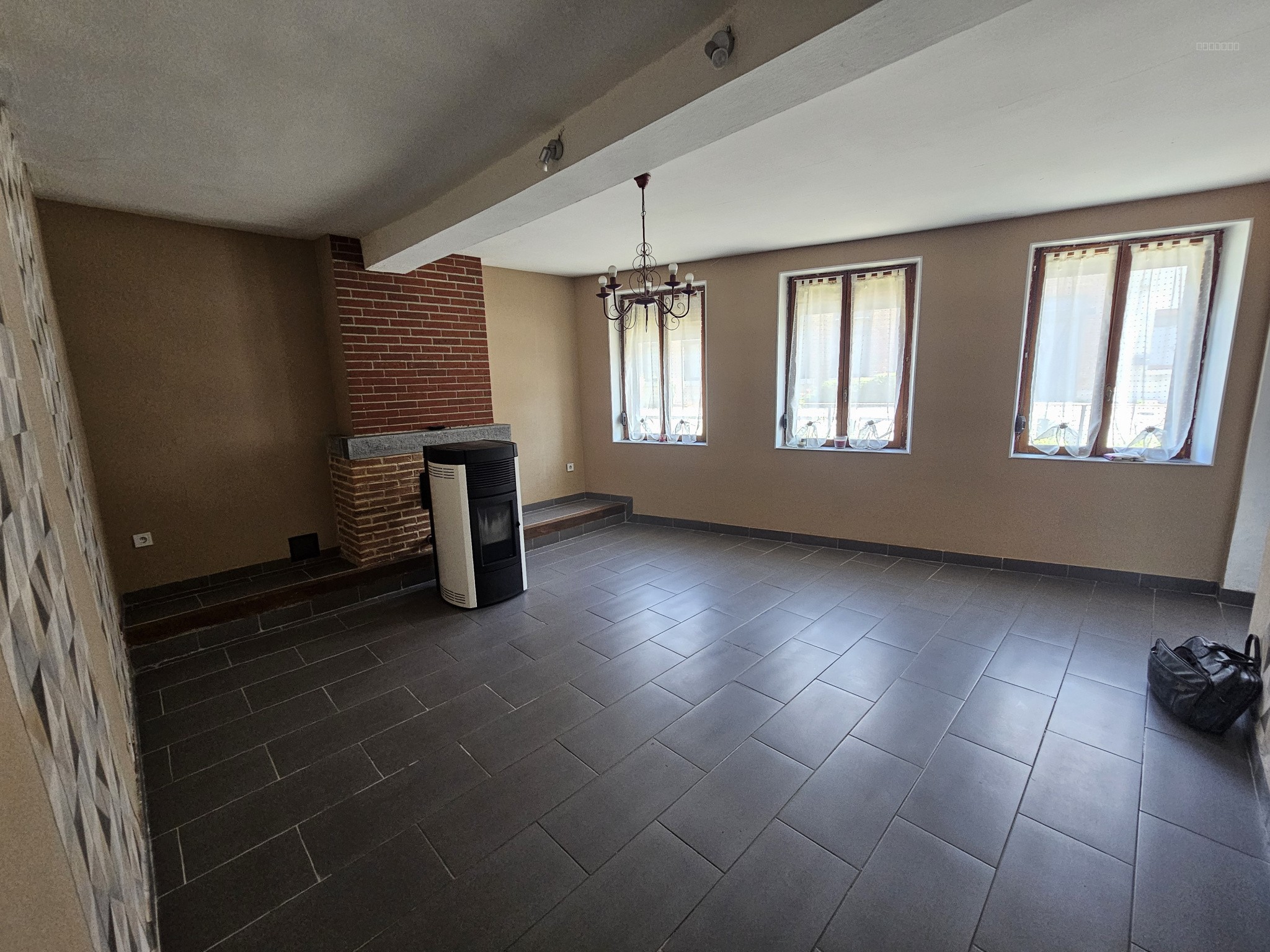 Maison 140 m2, 2 chambres + 1 bureau, + combles aménageables 30m2 — photo 5