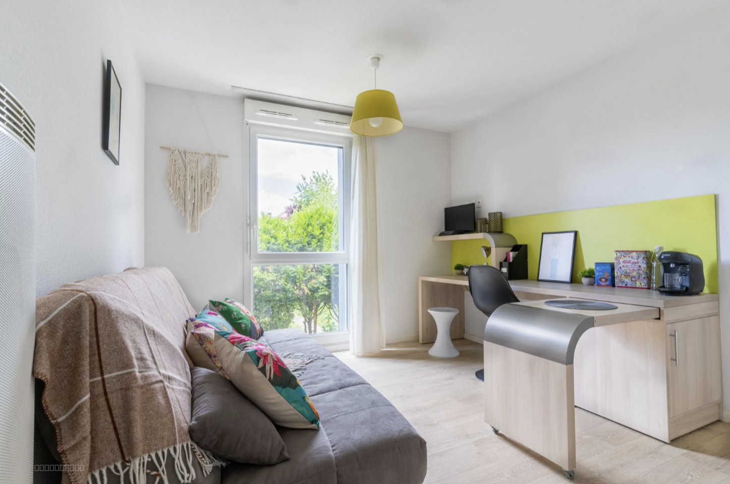 Studio meublé loué + Parking en résidence Etudiante gérée — photo 2