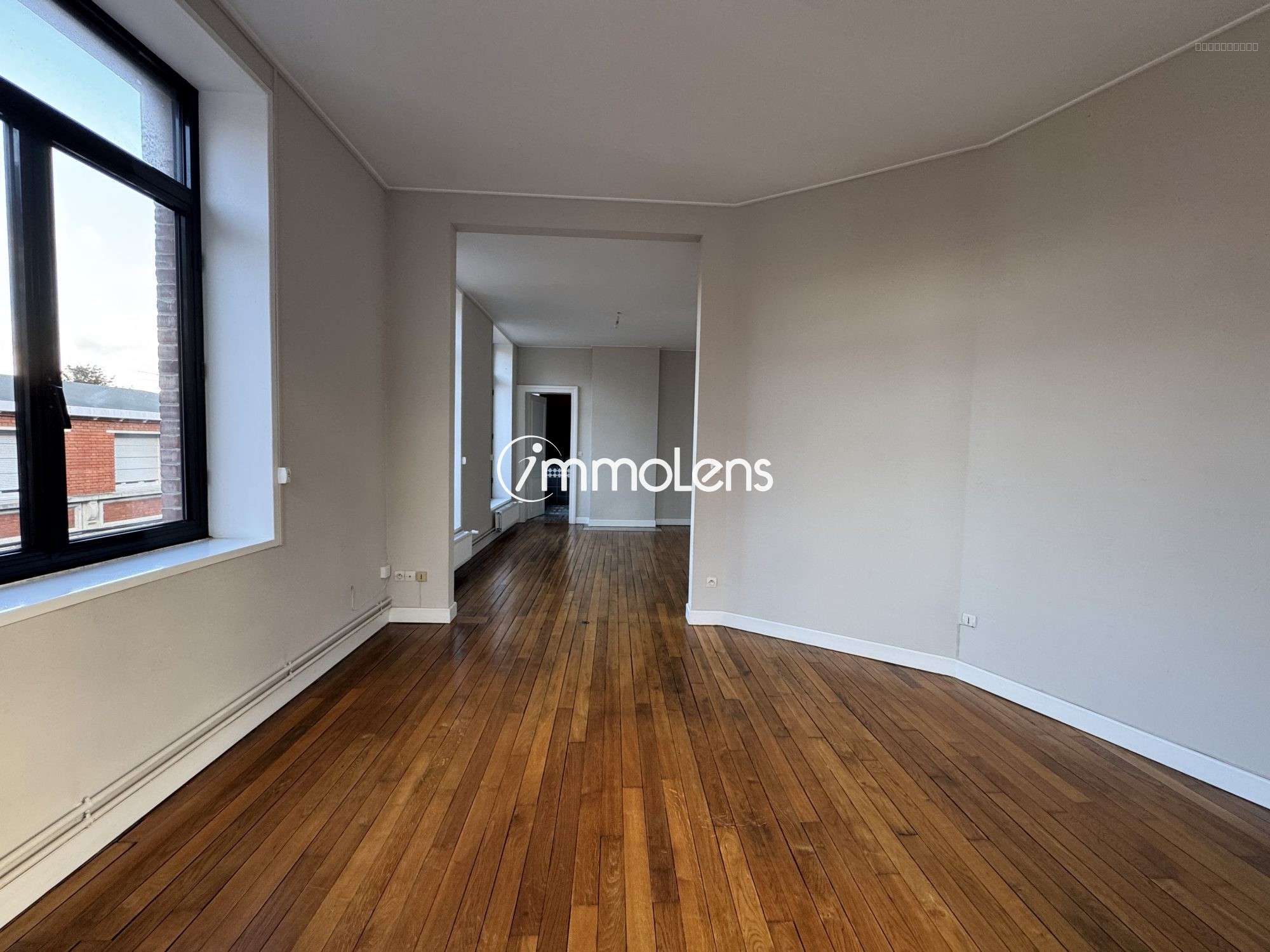 LENS COEUR DE VILLE BEL APPARTEMENT T4 BIS RÉNOVÉ 116 M2 3 CHAMBRES. CAVE 2 PIECES 35 M2 — photo 19