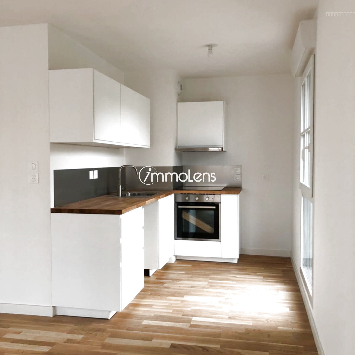 LENS triplex F3 terrasse parking — photo 3