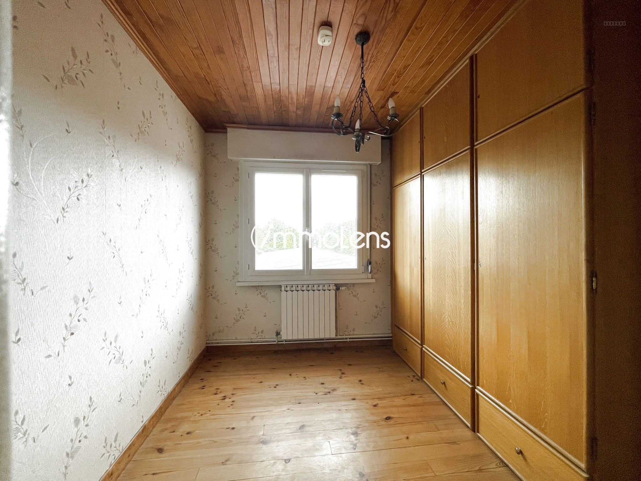 LEFOREST, maison type 6 - 4 chambres - 1835m2 -  jardin clos et arboré — photo 17