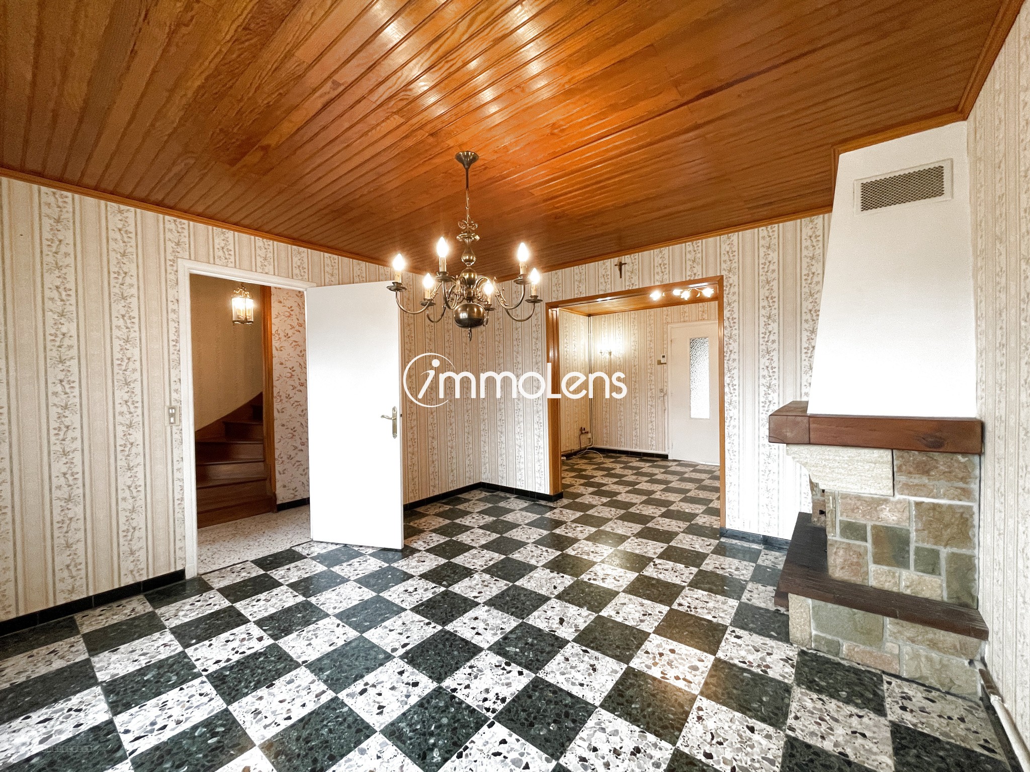 LEFOREST, maison type 6 - 4 chambres - 1835m2 -  jardin clos et arboré — photo 10