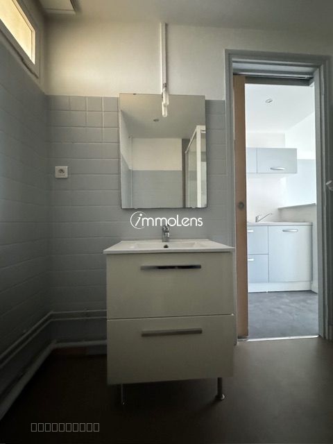 STUDIO T1 28,71 M2 BALCON VUE JARDIN. OPTION GARAGE A VENDRE — photo 10