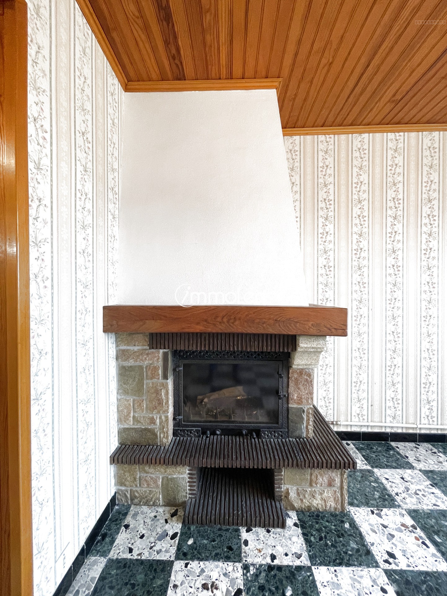 LEFOREST, maison type 6 - 4 chambres - 1835m2 -  jardin clos et arboré — photo 13