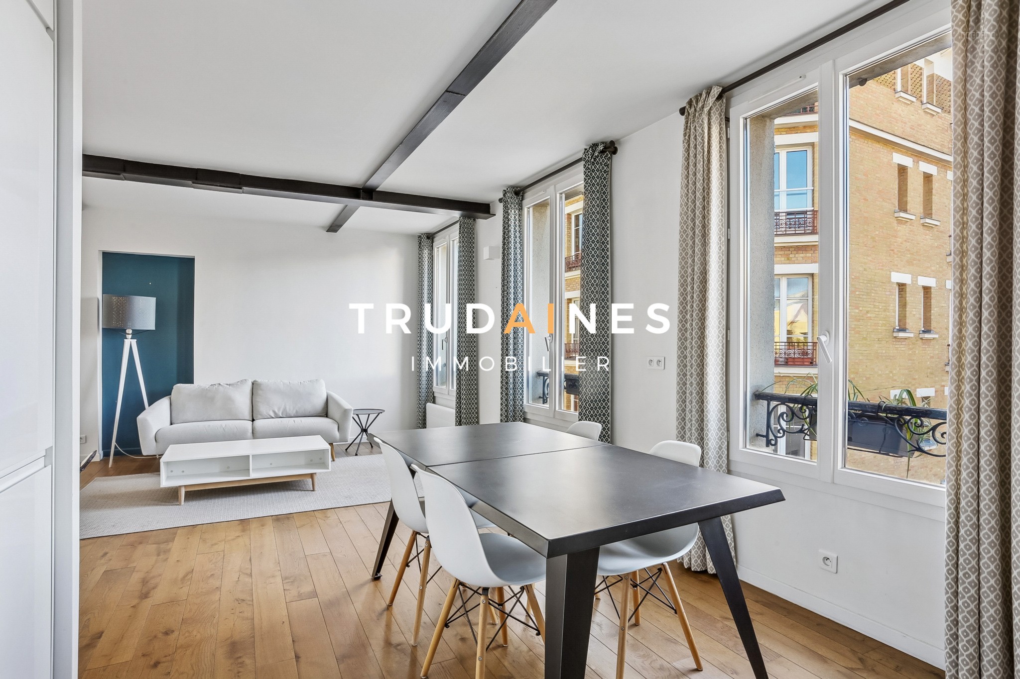 Appartement rénové à Puteaux l'Eglise centre avec balcon, — photo 5