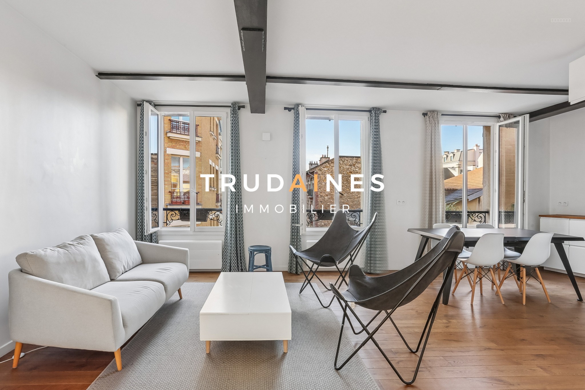 Appartement rénové à Puteaux l'Eglise centre avec balcon, — photo 3