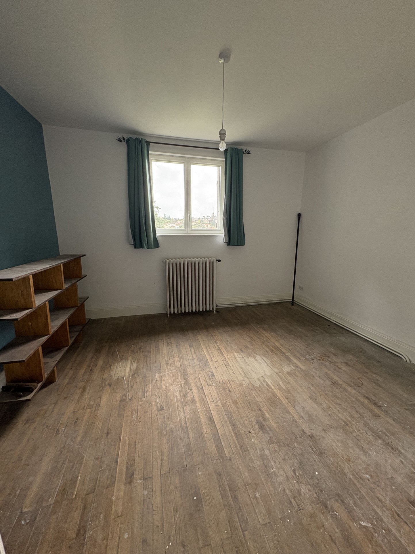 A VENDRE TRES BELLE MAISON BOURGEOISE AVEC PARC PAYSAGER D'UN PEU PLUS D'UN HECTARE ET PISCINE — photo 18