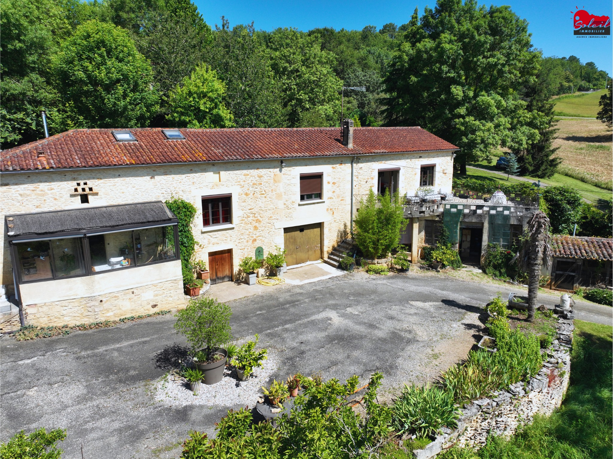 Propriété en pierre — photo 4