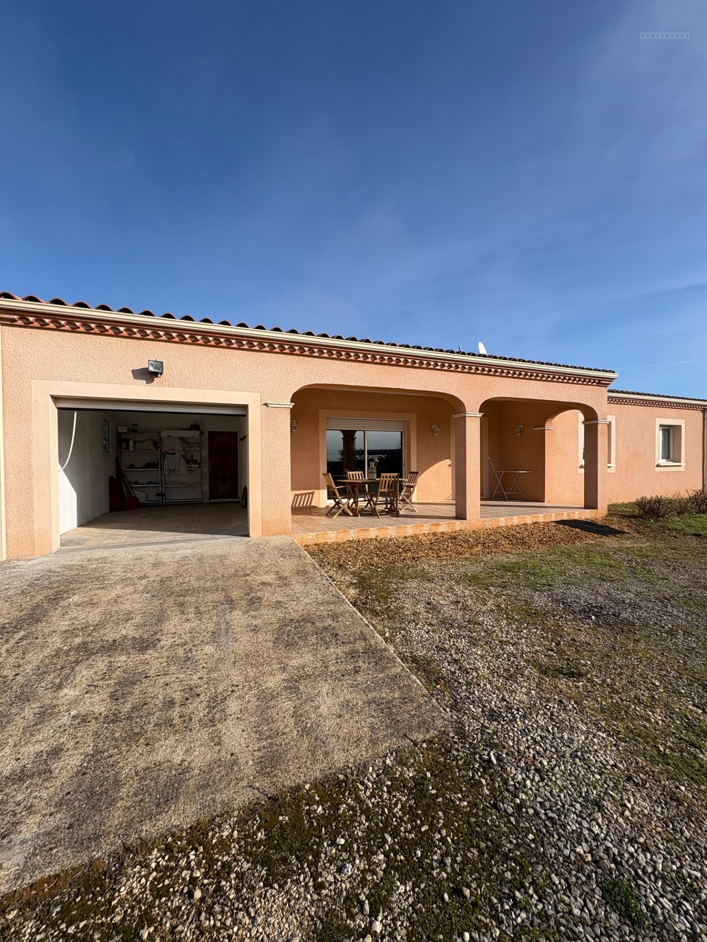 Belle maison de plain pied — photo 3