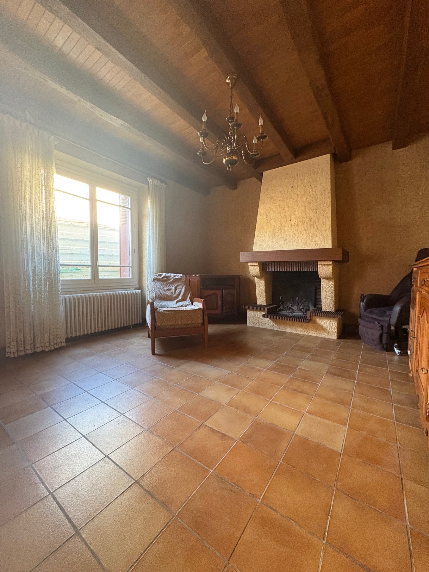 Maison de ville avec dépendances et terrain de 1000 m2 — photo 5