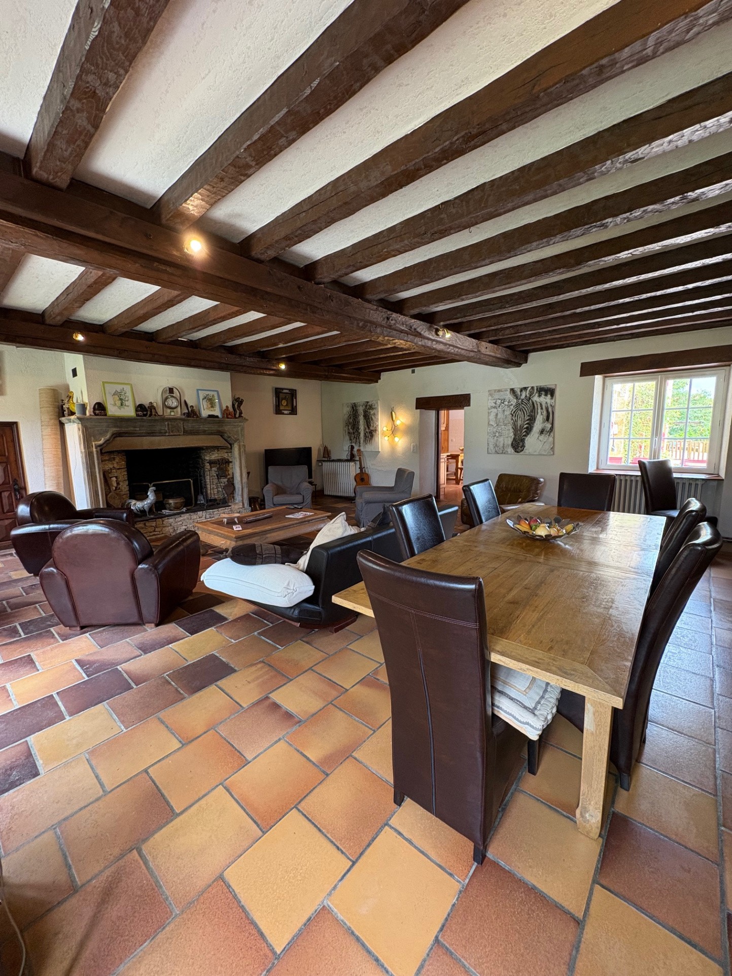 BELLE PROPRIETE EN PERIGORD NOIR AVEC DEUX GITES ET PISCINE AVEC PRESQUE 9 HECTARES — photo 11