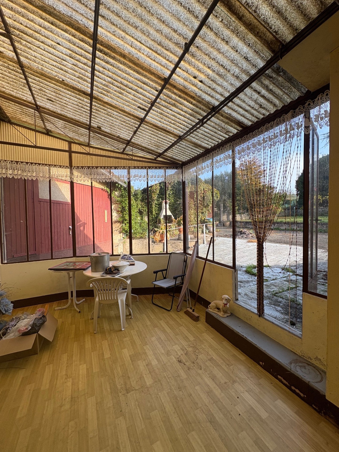 Maison de ville avec dépendances et terrain de 1000 m2 — photo 11