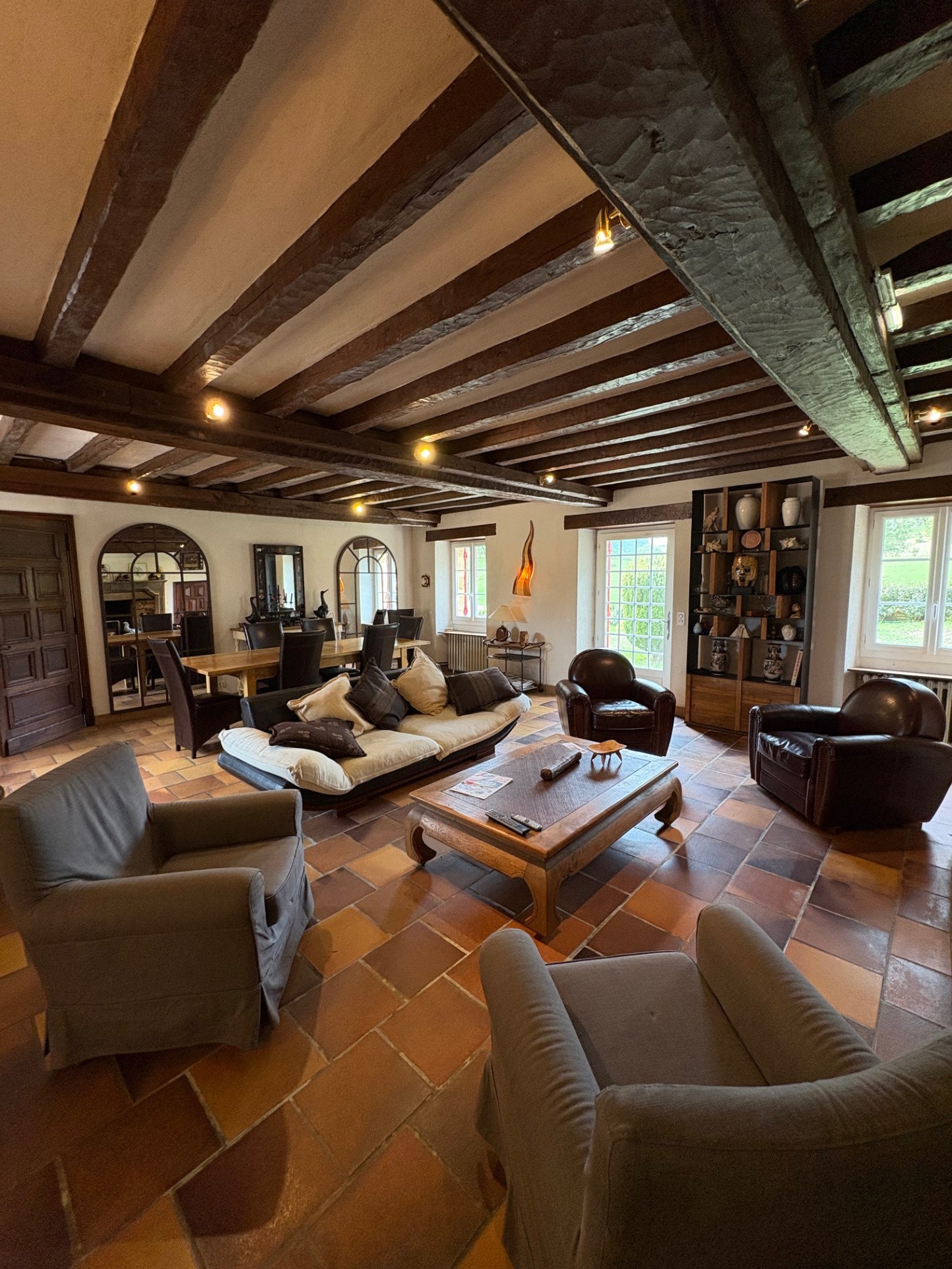 BELLE PROPRIETE EN PERIGORD NOIR AVEC DEUX GITES ET PISCINE AVEC PRESQUE 9 HECTARES — photo 10