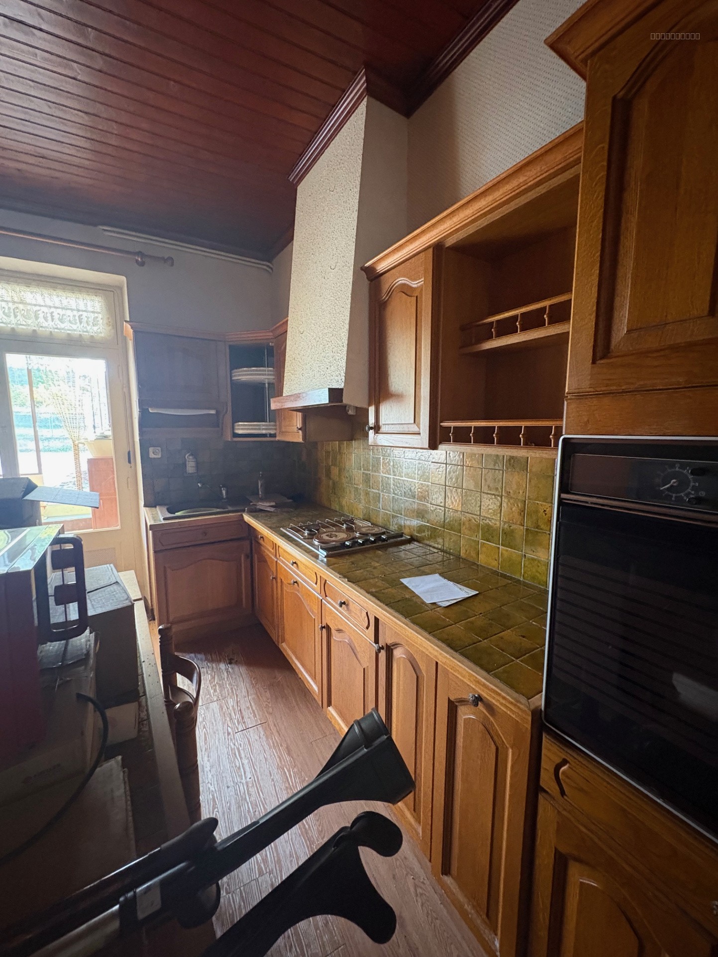 Maison de ville avec dépendances et terrain de 1000 m2 — photo 9