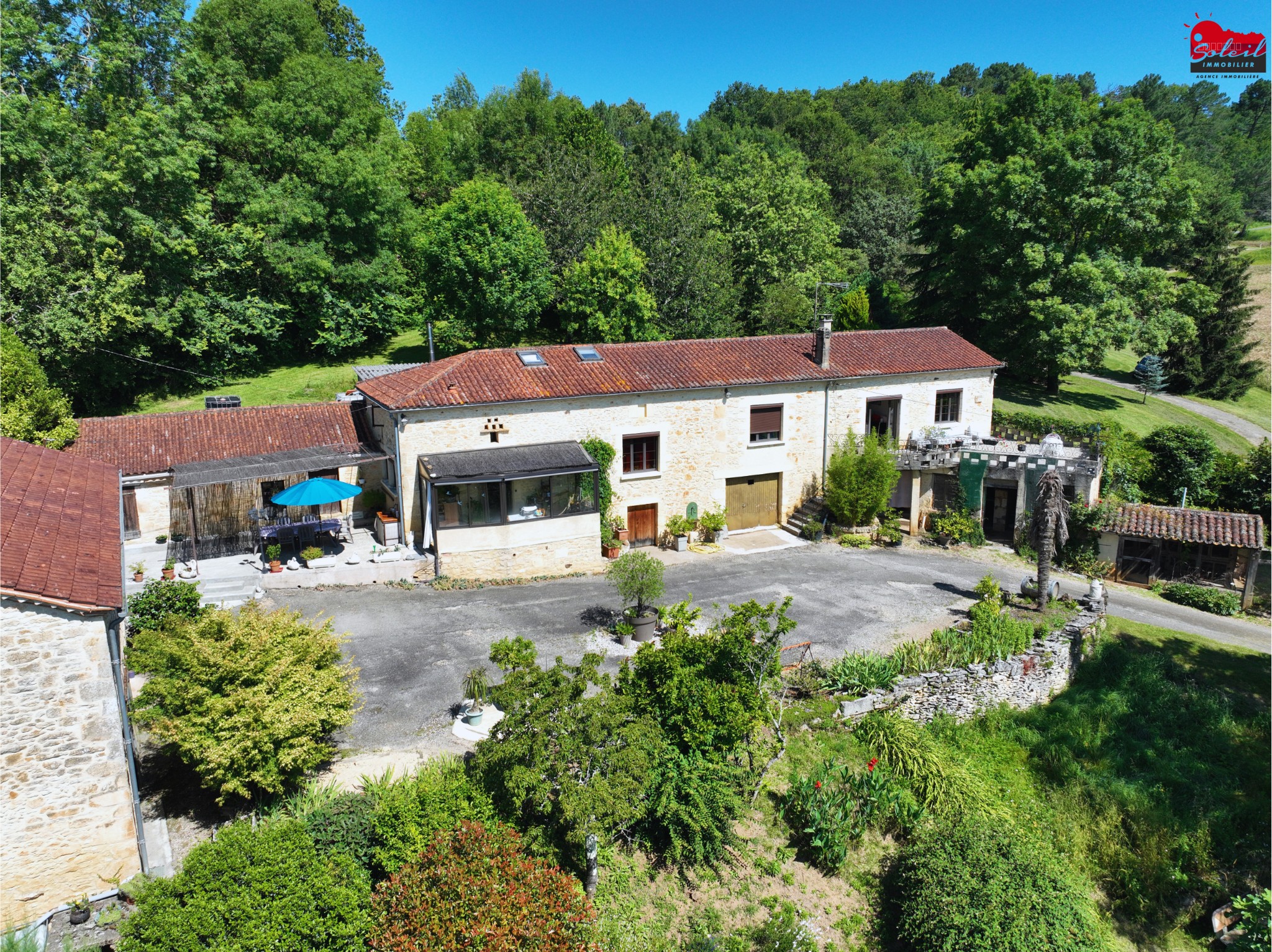 Propriété en pierre — photo 3