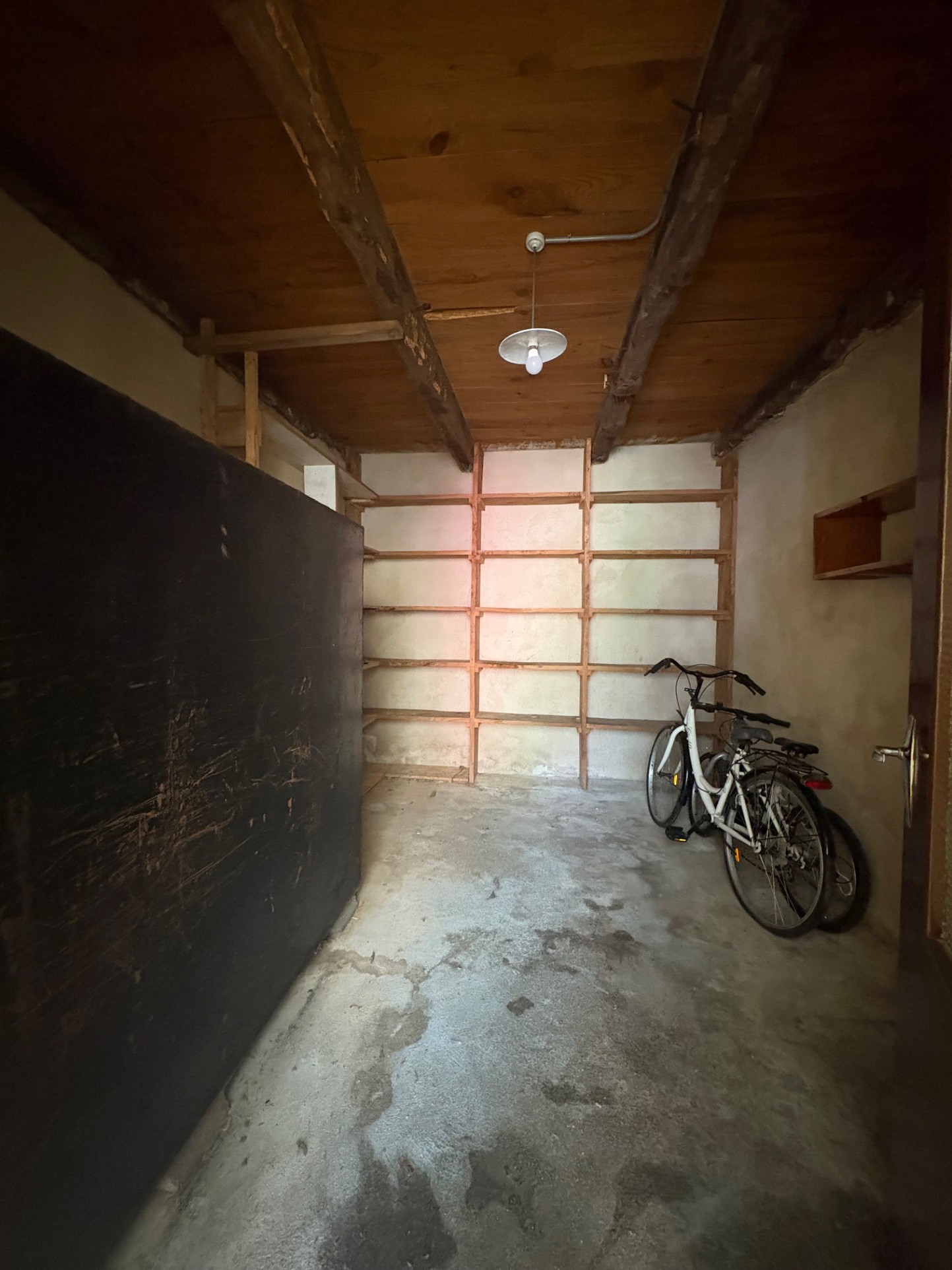 Maison de ville avec dépendances et terrain de 1000 m2 — photo 12