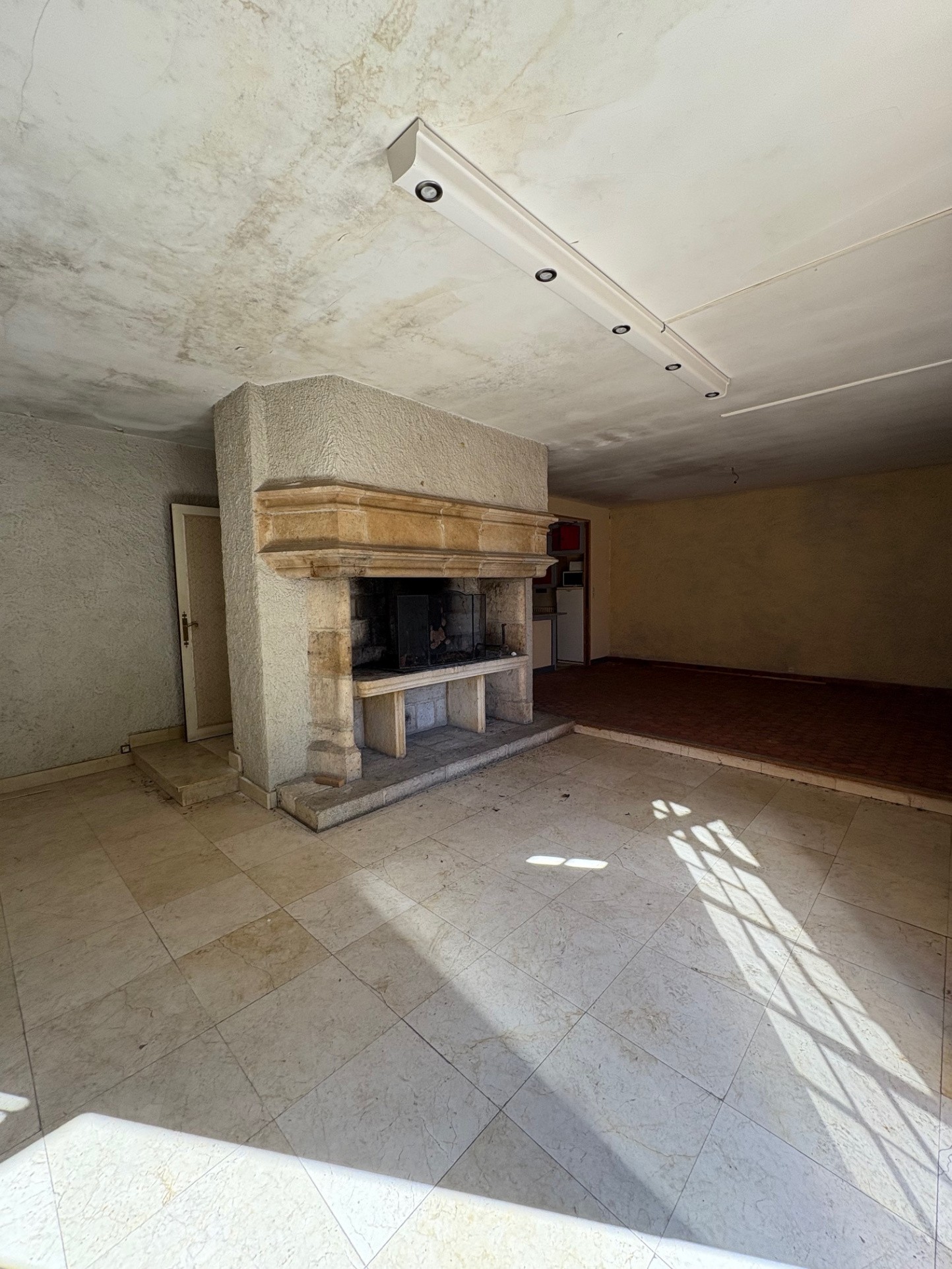 Maison de ville au centre de Monsempron libos — photo 8