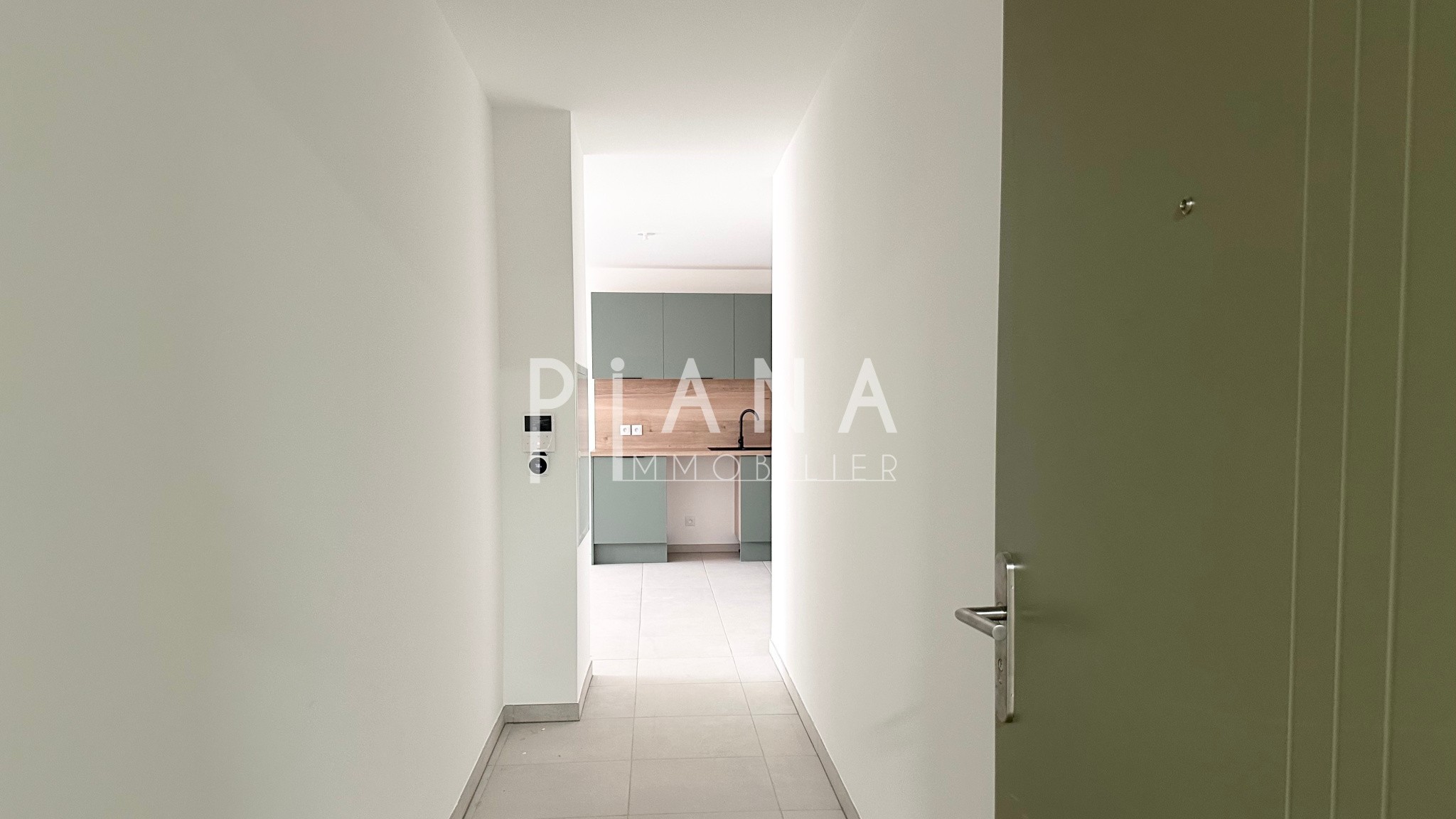 GRAND T3 DE 72m2 RESIDENCE NEUVE — photo 2