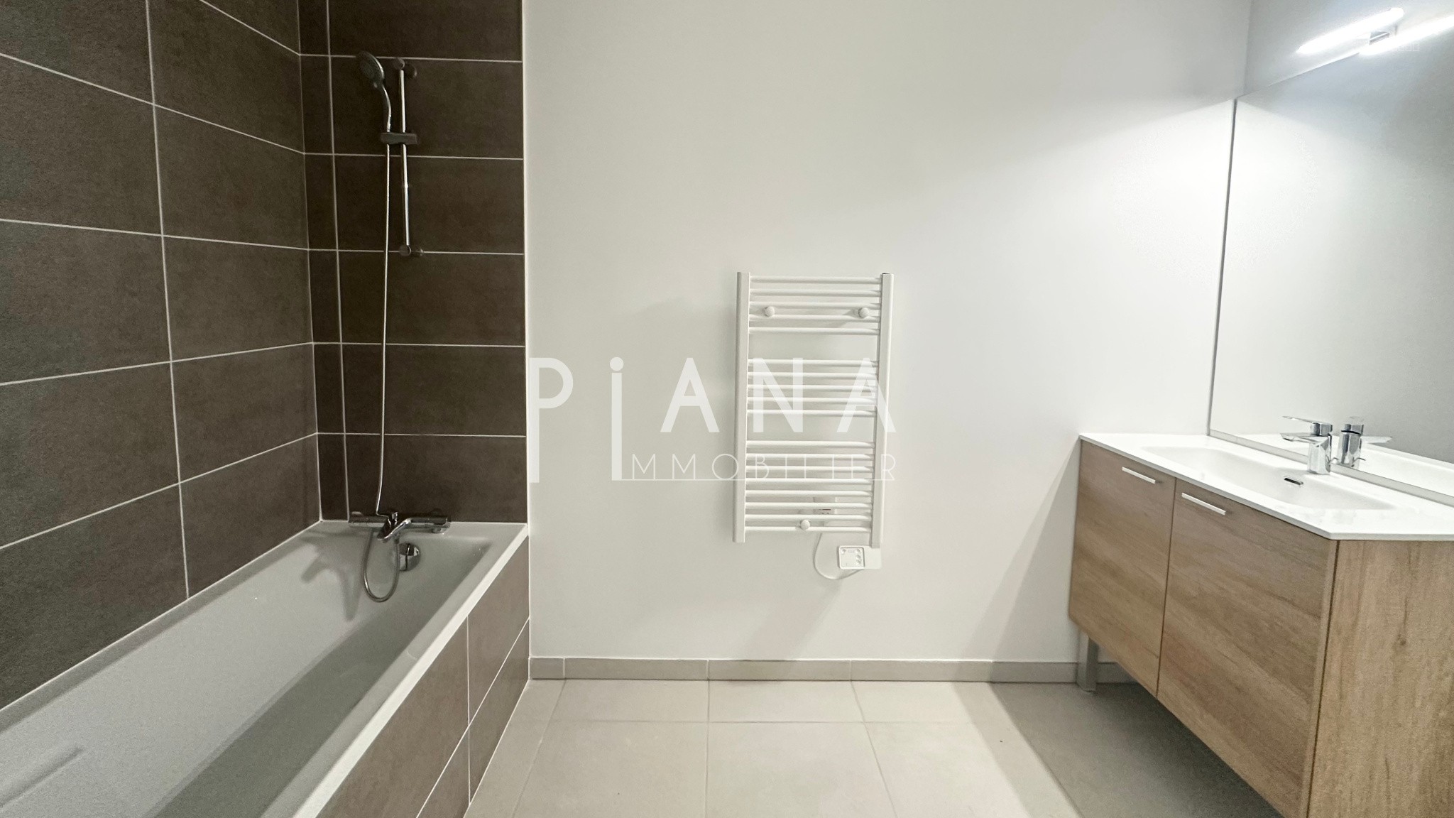 GRAND T3 DE 72m2 RESIDENCE NEUVE — photo 11