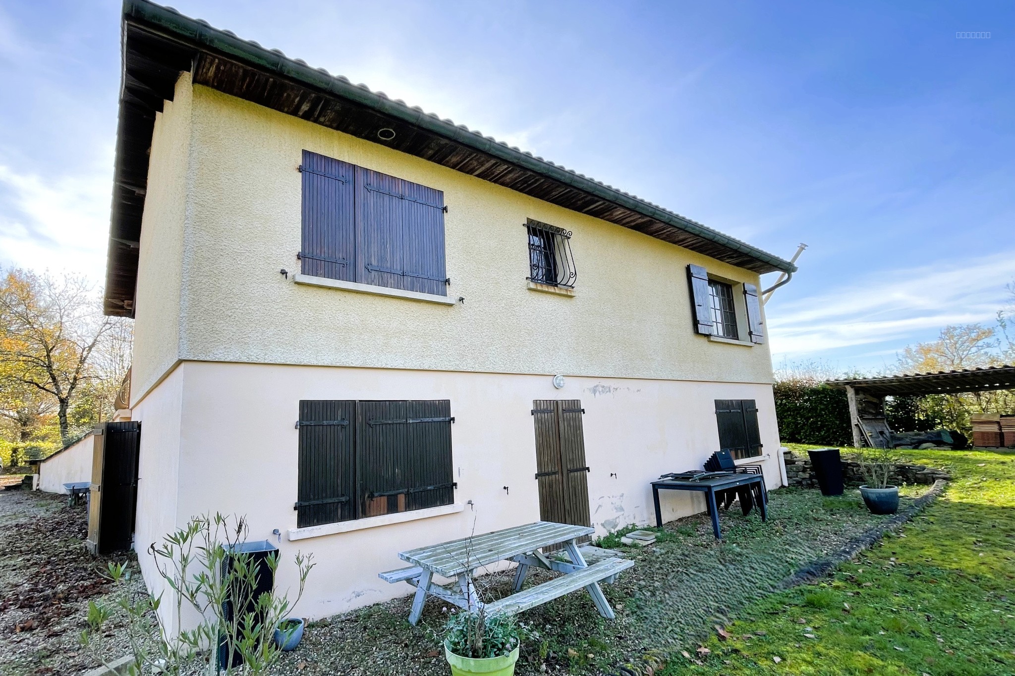 MAISON 121M2 3 CHAMBRES COMMUNE DE SAINT-YAN — photo 15