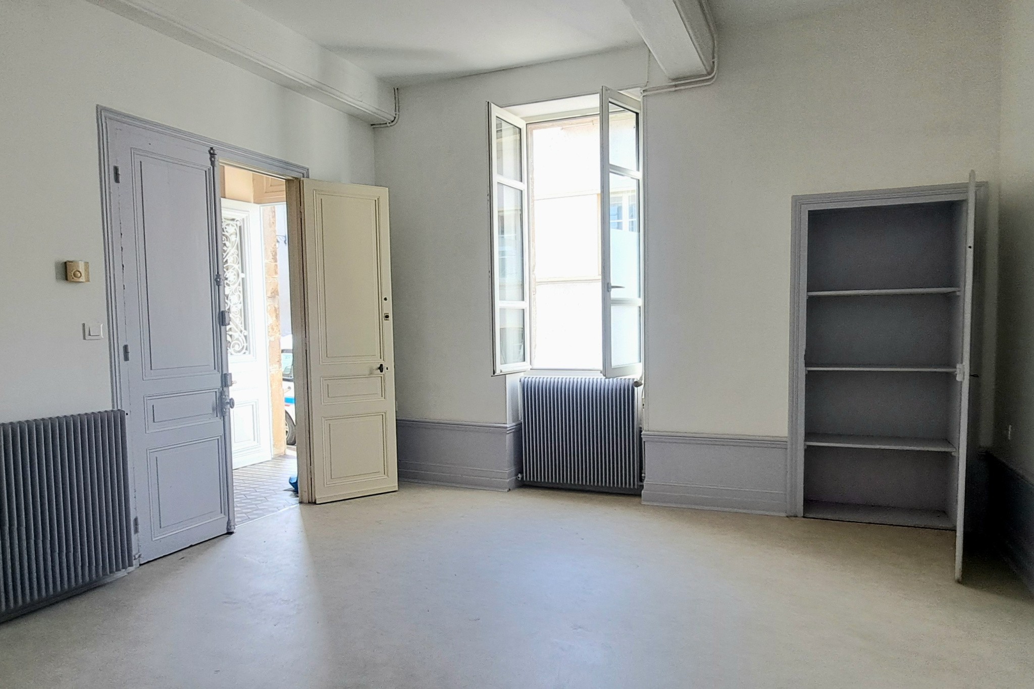 location — photo 2